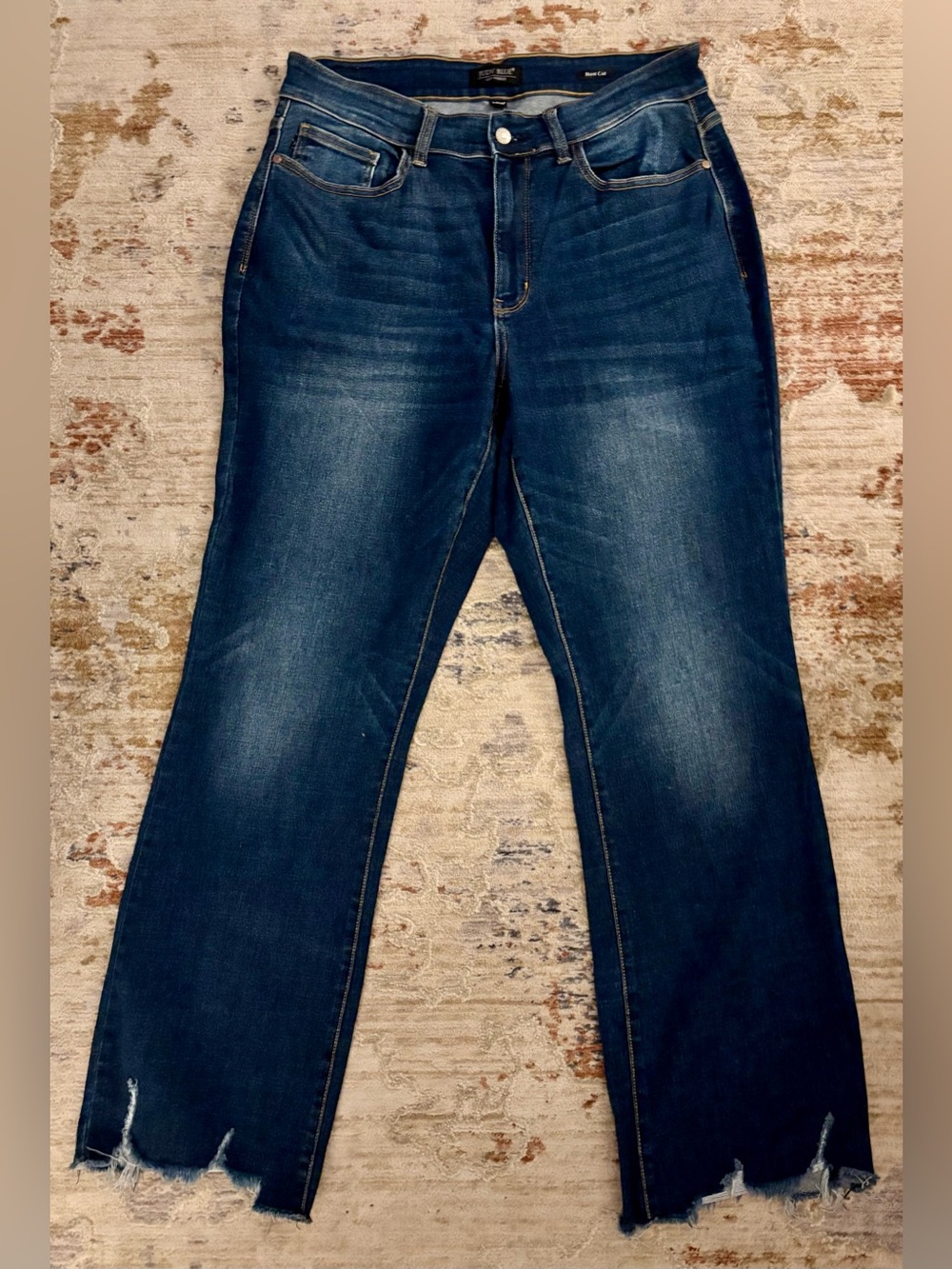 Judy Blue Plus Size Dark Blue Boot Cut Jeans with Frayed Hem